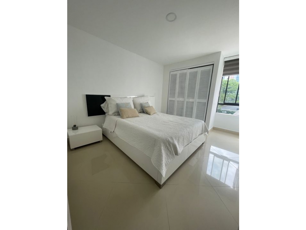 Apartamento para Arriendo Amoblado en Poblado Milla de Oro — foto 6