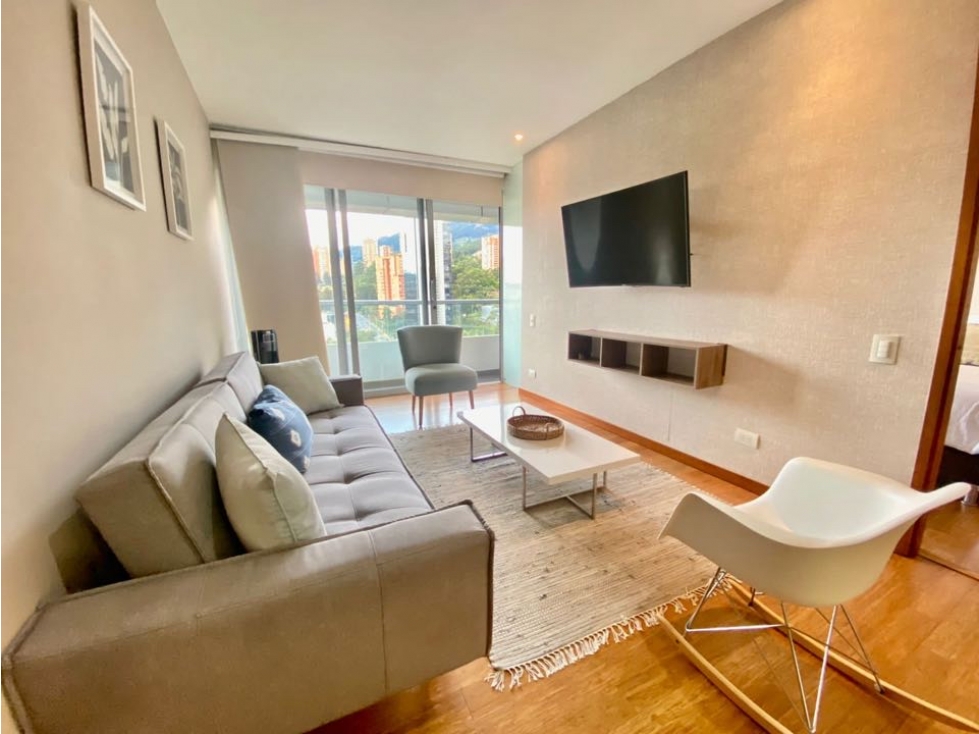 Apartamento en Arriendo Amoblado en El Poblado Tesoro — foto 4