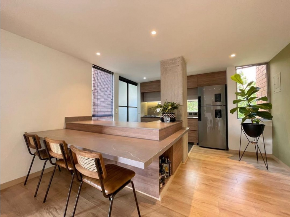 Hermoso Apartamento Remodelado Sector La Frontera POBLADO/ENVIGADO — foto 4