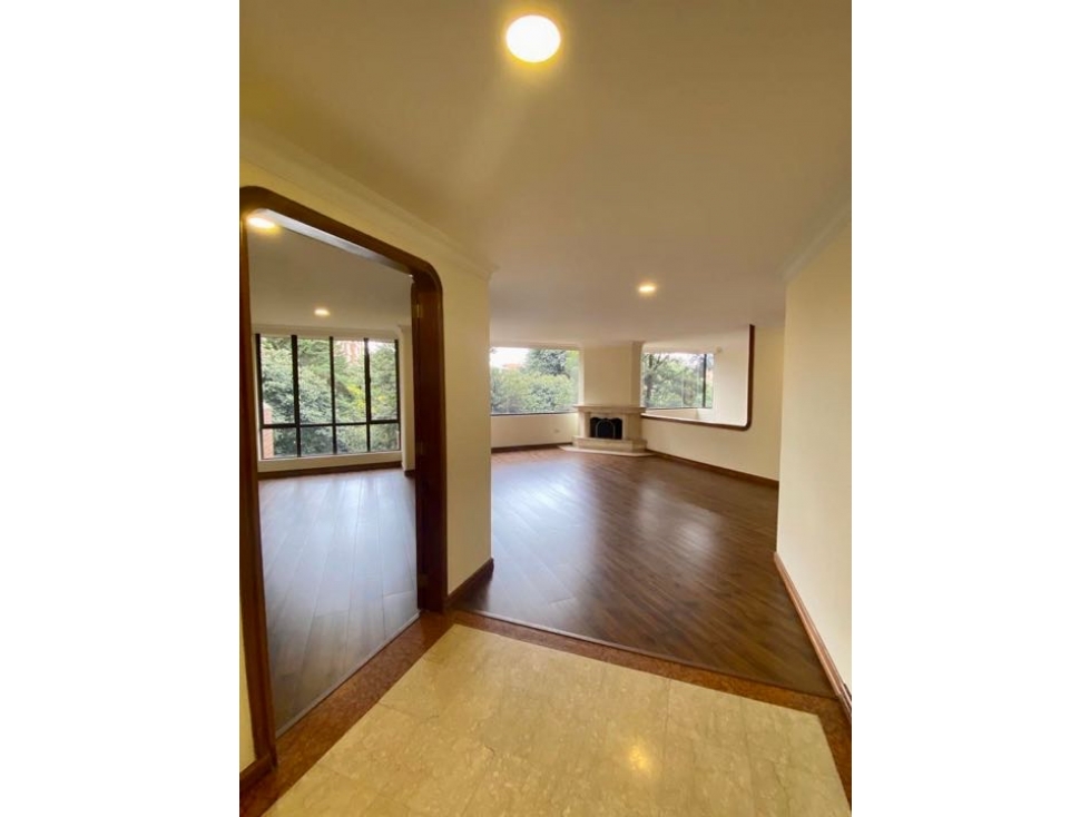 Hermoso Apartamento Semiremodelado - Multicentro