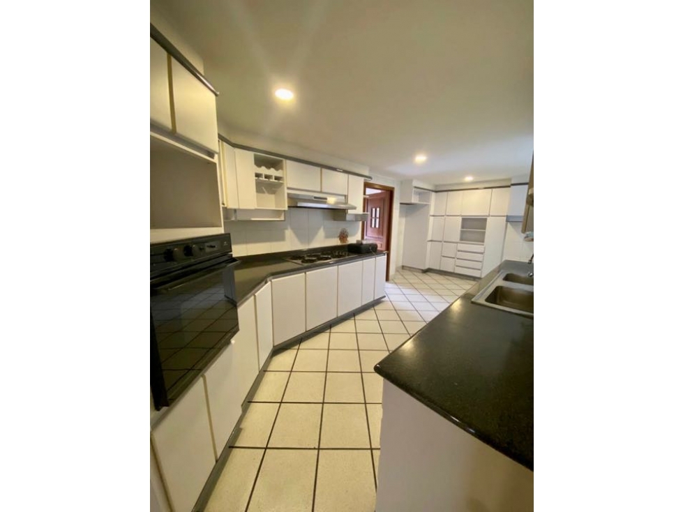 Hermoso Apartamento Semiremodelado - Multicentro — foto 6