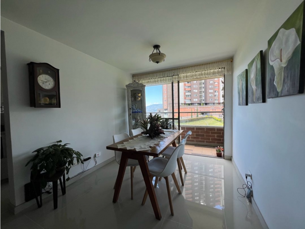 HERMOSO APARTAMENTO SABANETA LAS LOMITAS — foto 4
