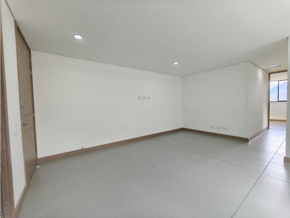 Hermoso Apartamento Sector Envigado parte Baja — foto 4