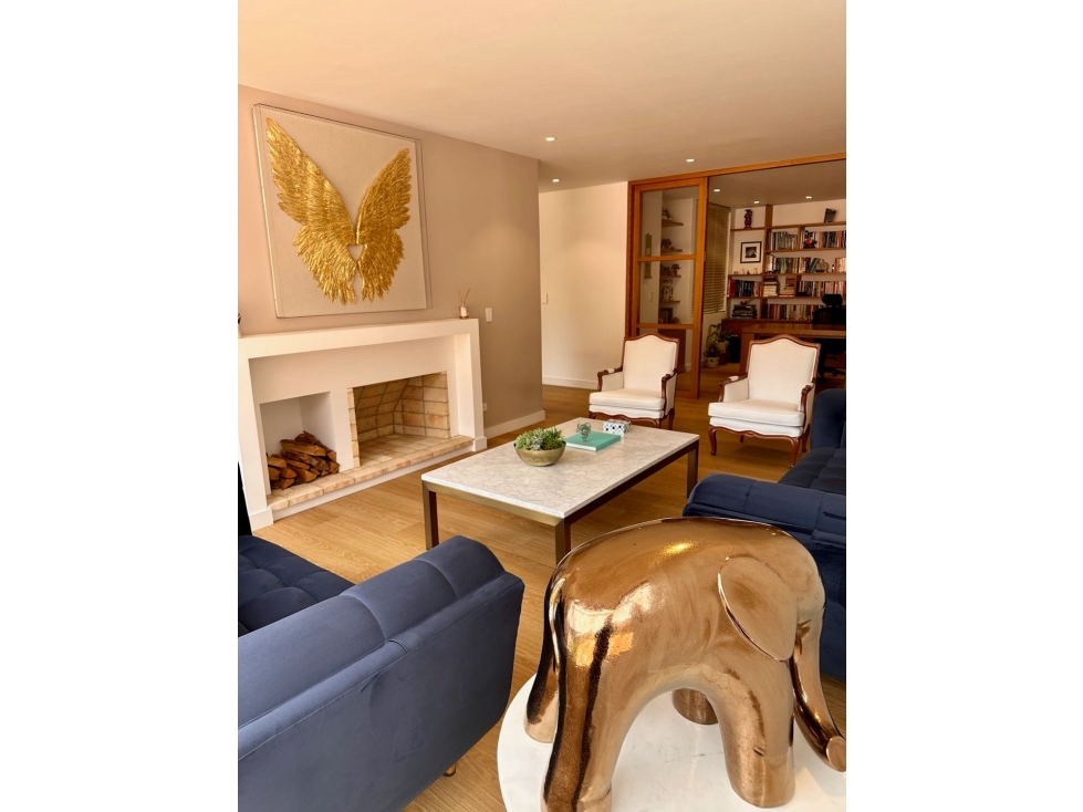 HERMOSO APARTAMENTO TOTALMENTE REMODELADO - SANTA BARBARA ORIENTAL