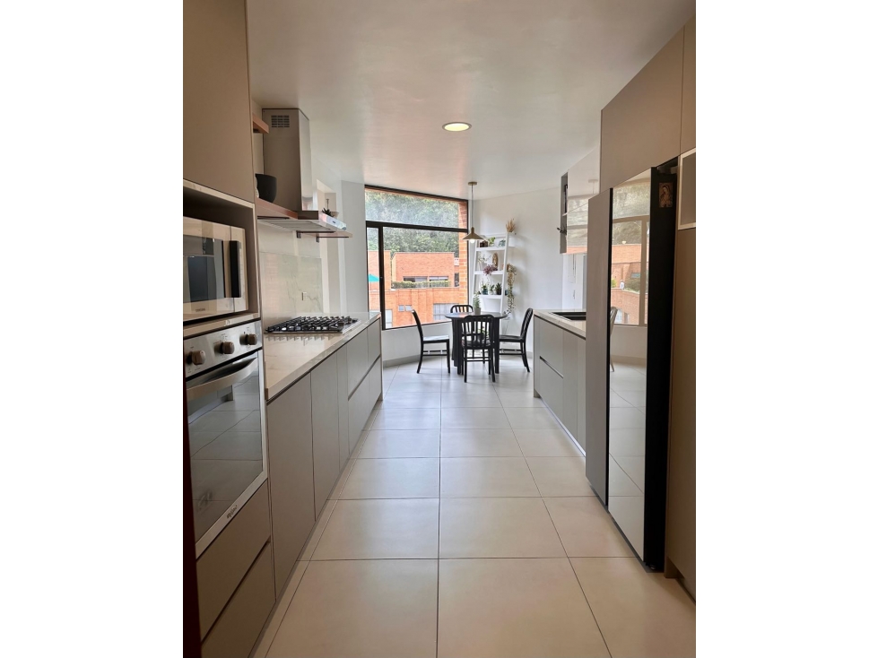 HERMOSO APARTAMENTO TOTALMENTE REMODELADO - SANTA BARBARA ORIENTAL — foto 4