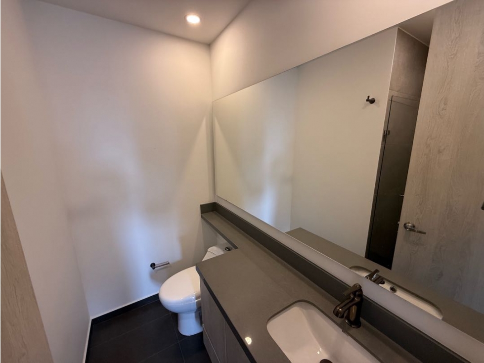 HERMOSO APARTAMENTO UBICADO EN MARIANITO — foto 6