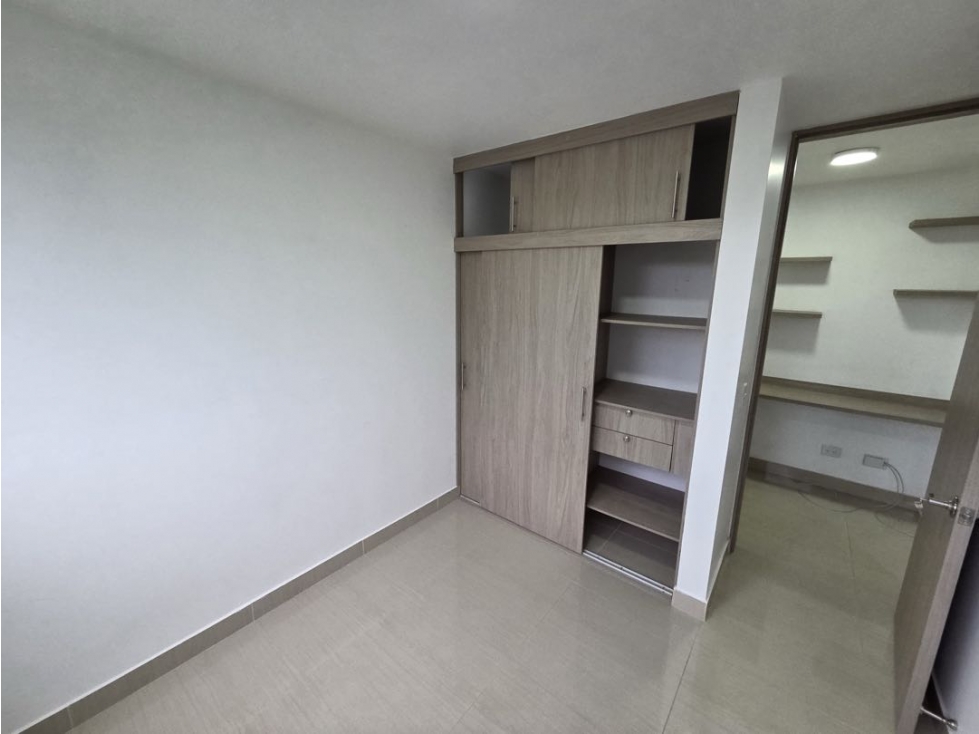 HERMOSO APARTAMENTO X VIVIENDAS DEL SUR PISO ALTO VISTA AL VERDE — foto 5