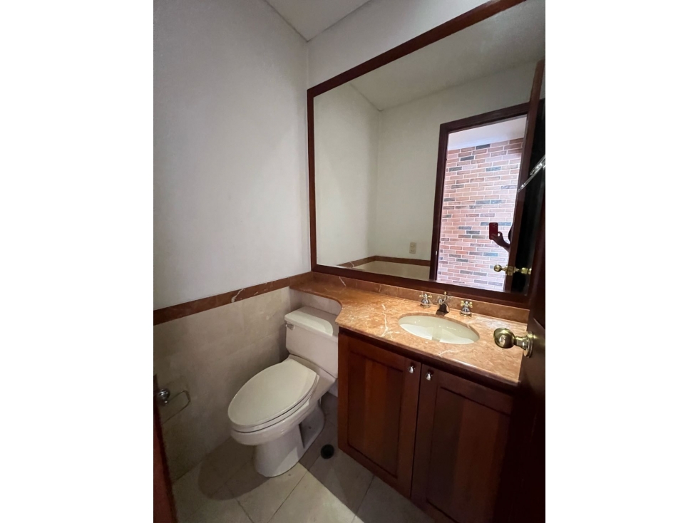 Hermoso apto cerca al tesoro,perfecto para remodelar con vista — foto 3