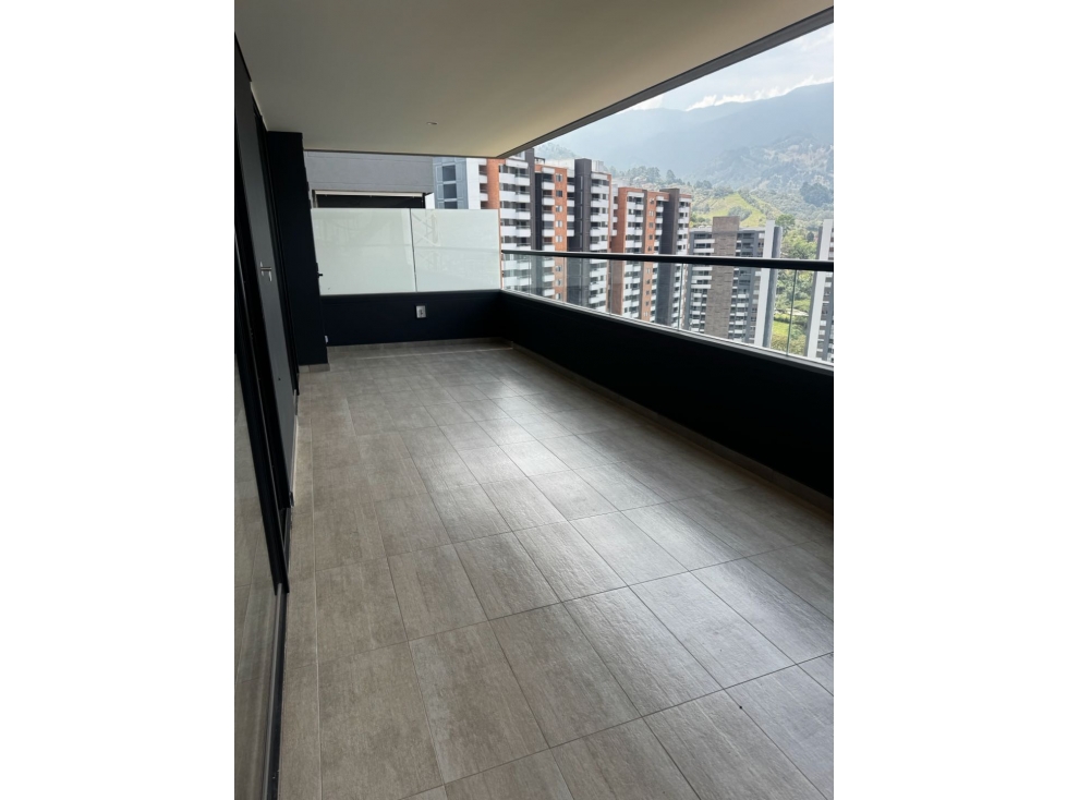 HERMOSO APTO DISPONIBLE PARA RENTA. EXCLUSIVO SECTOR LAS BRUJAS. — foto 4