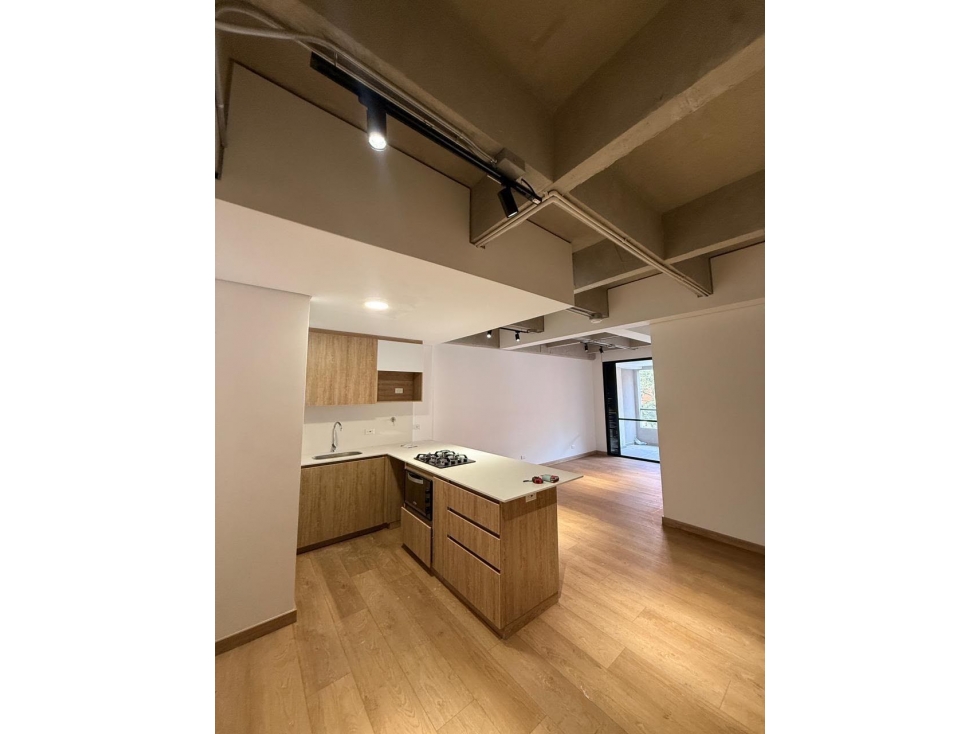 HERMOSO APTO PARA LA VENTA EN ENVIGADO PARTE PLANA CERCA A LA SALLE