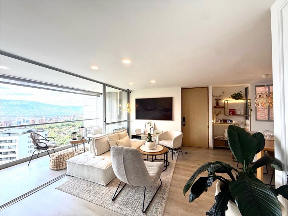HERMOSO APTO PISO 15 CON VISTA A LA CIUDAD. ENVIGADO EL ESMERALDAL. — foto 5