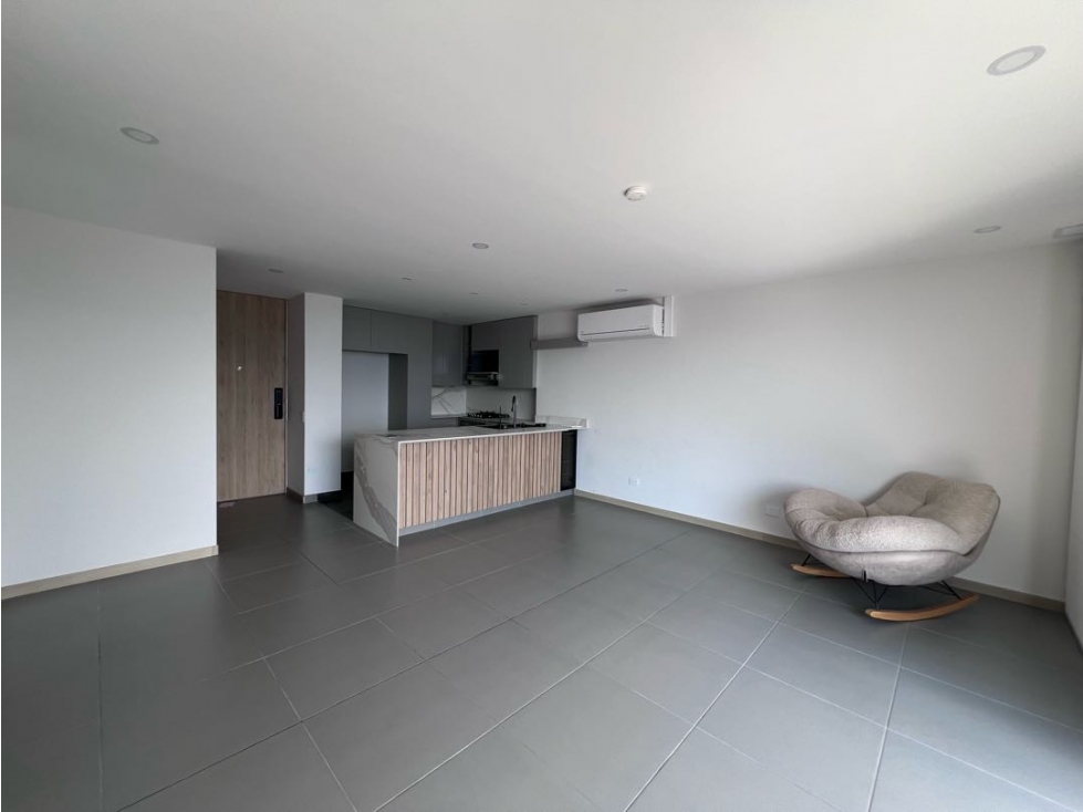 Hermoso apto totalmente remodelado con domótica, aire acondicionado — foto 3