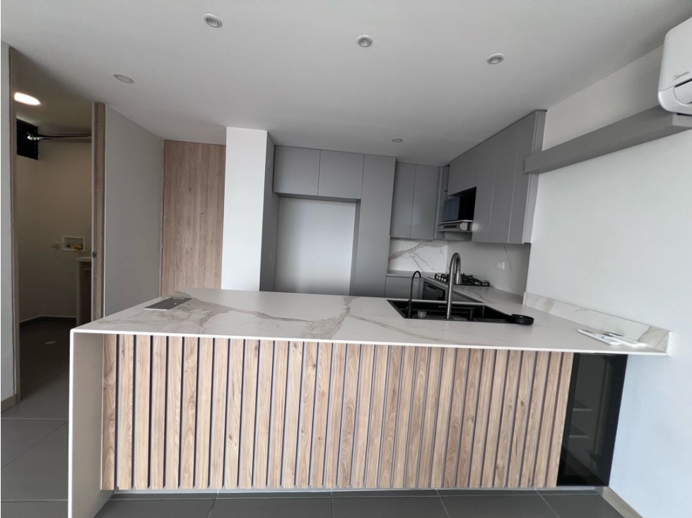 Hermoso apto totalmente remodelado con domótica, aire acondicionado — foto 6