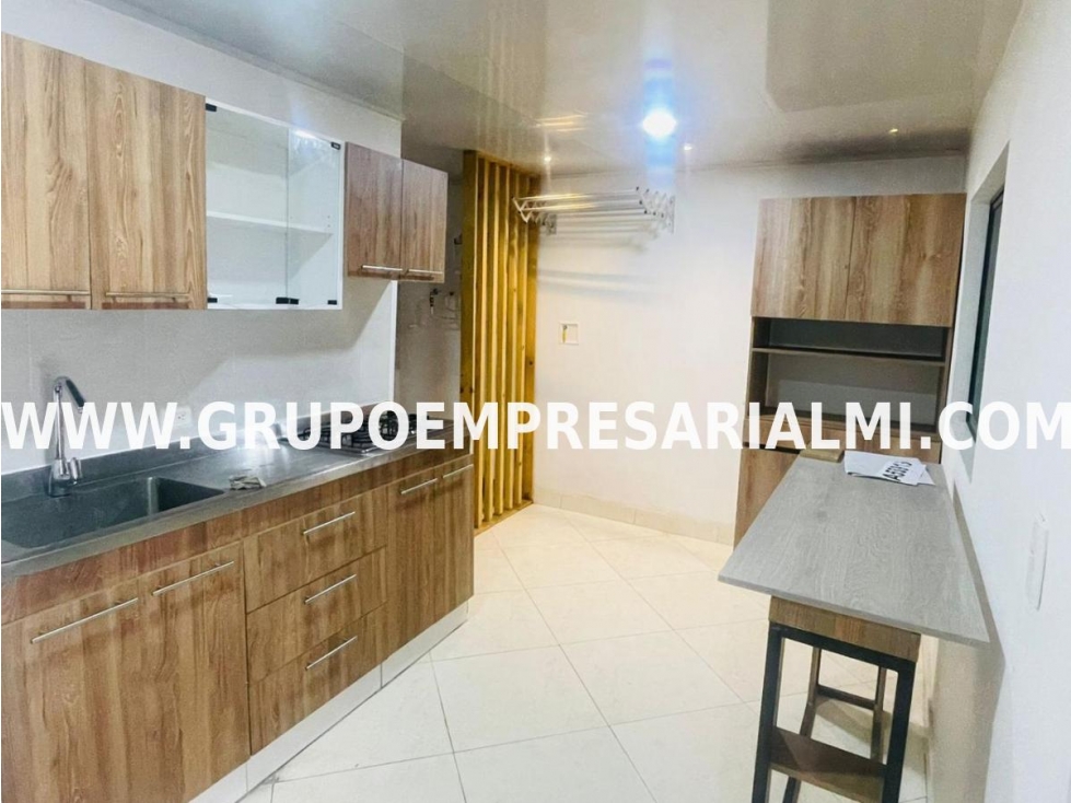 HERMOSO CASA BIFAMILIAR EN VENTA - SECTOR PEDREGAL COD: 31547 — foto 3