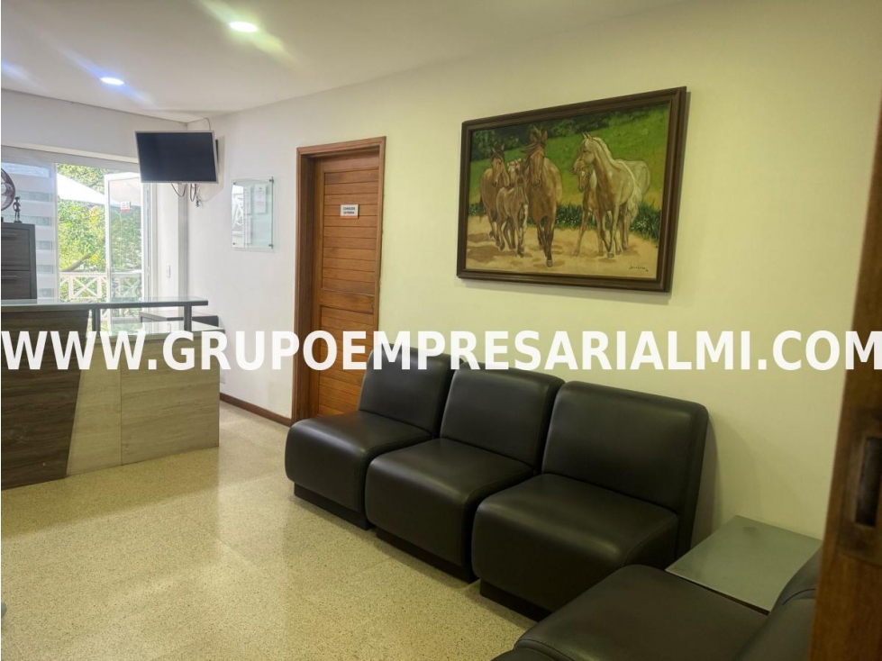 HERMOSO CONSULTORIO EN VENTA - SECTOR BELÉN COD: 31973