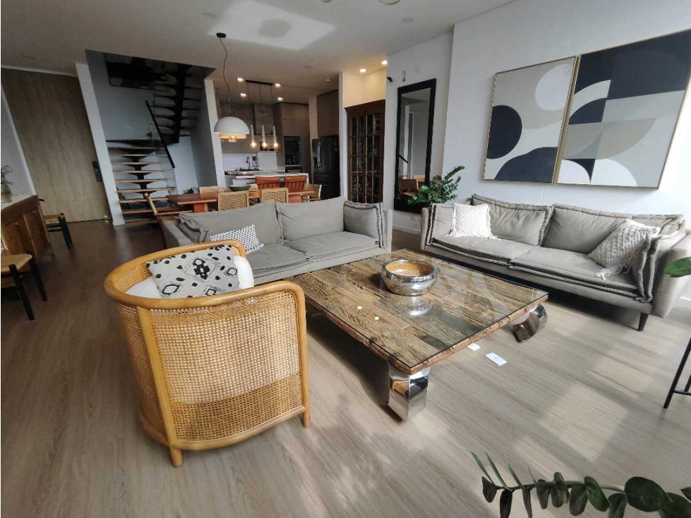 Hermoso Duplex Envig Brujas 330 M2 2500 Mill