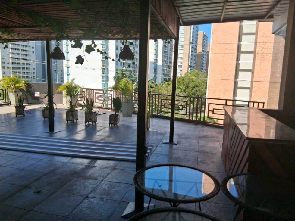HERMOSO LOCAL EN ARRIENDO ALTOS RIOMAR BARRANQUILLA — foto 4