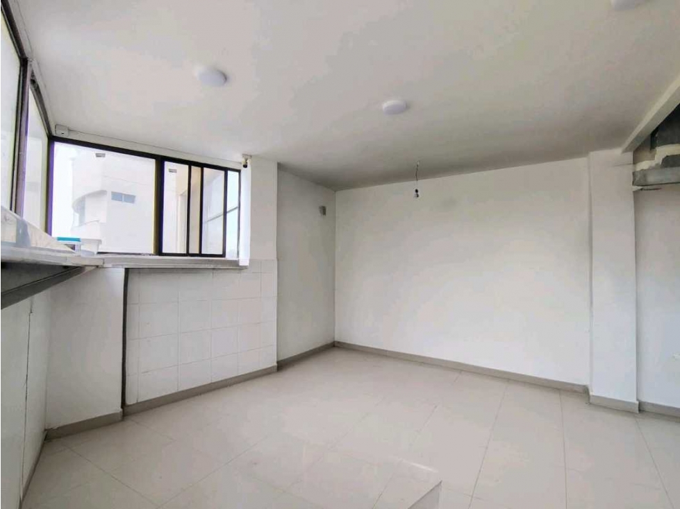 HERMOSO LOCAL EN ARRIENDO ALTOS RIOMAR BARRANQUILLA — foto 6
