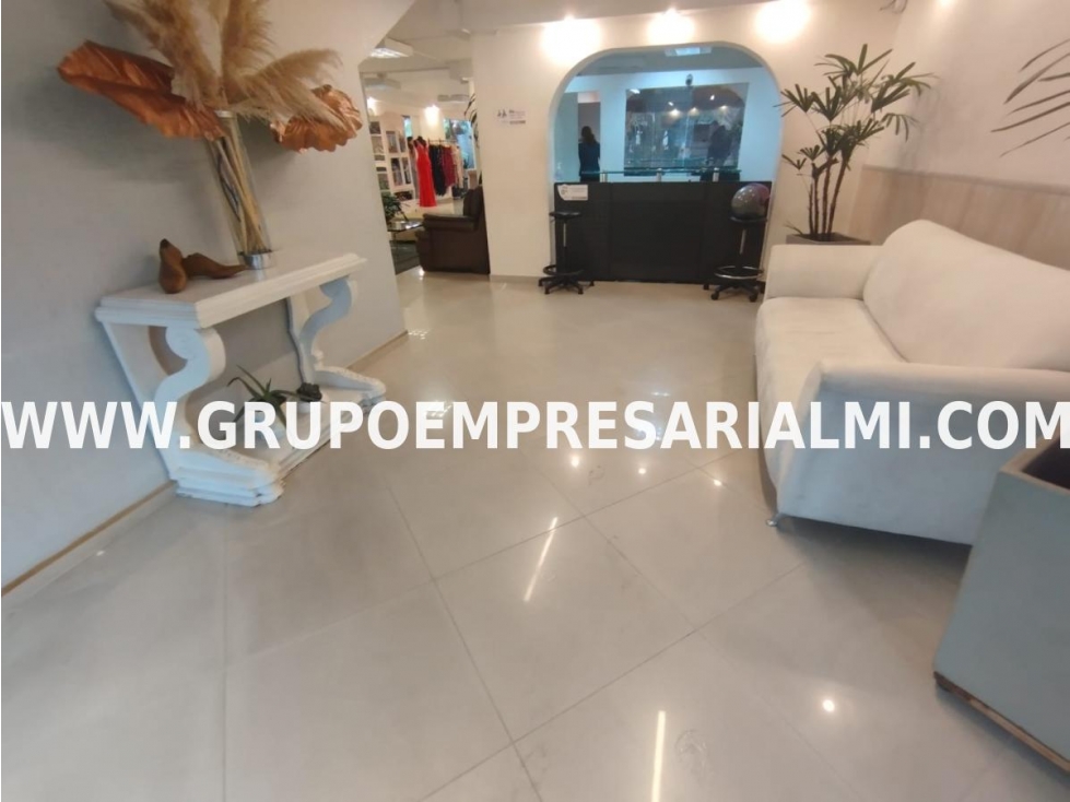 HERMOSO LOCAL EN ARRIENDO - SECTOR BOLIVARIANA COD: 29494 - 5