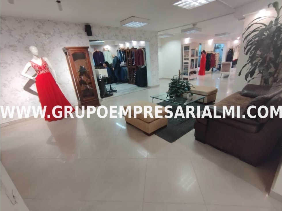 HERMOSO LOCAL EN ARRIENDO - SECTOR BOLIVARIANA COD: 29494 - 1