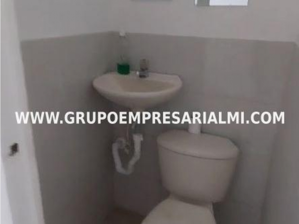 HERMOSO LOCAL EN ARRIENDO - SECTOR GUAYABAL COD: 31789 — foto 6