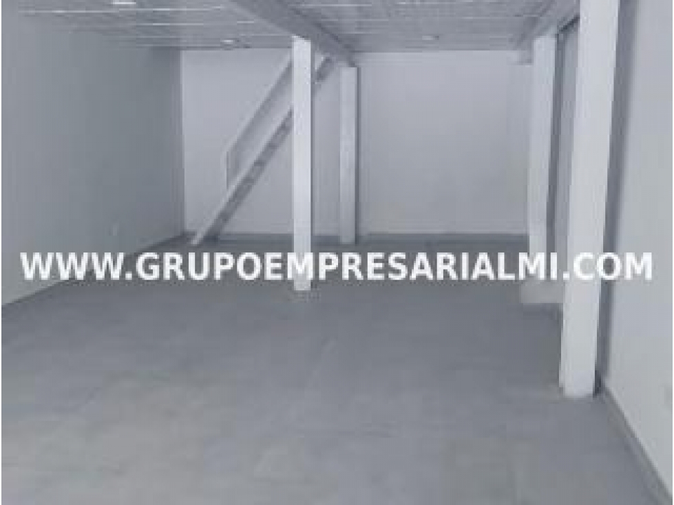 HERMOSO LOCAL EN ARRIENDO - SECTOR CONQUISTADORES COD: 31804