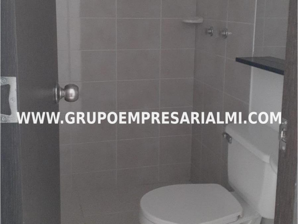 HERMOSO LOCAL EN ARRIENDO - SECTOR CALASANZ COD: 32292 — foto 2