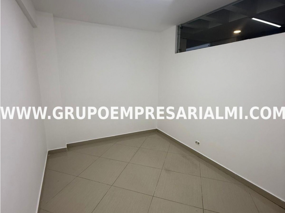 HERMOSO LOCAL EN ARRIENDO - SECTOR LAURELES COD: 32847 — foto 6