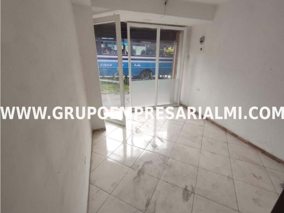 HERMOSO LOCAL EN VENTA - SECTOR LA CANDELARIA COD: 32013 — foto 5