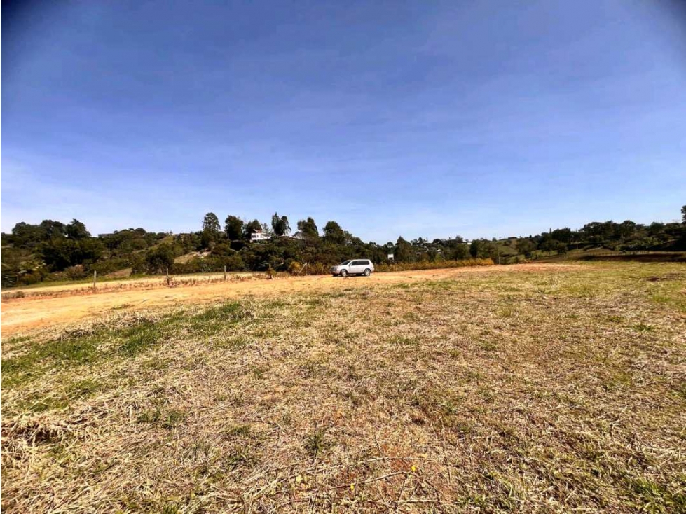 HERMOSO LOTE CON MUY BUENA VISTA EN VENTA CON EXCELENTE UBICACION. — foto 2