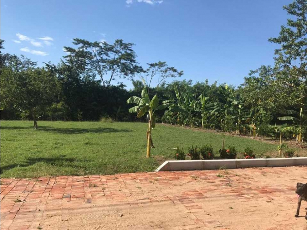 hermoso lote de 900 metros cuadrados, a buen precio. - 2
