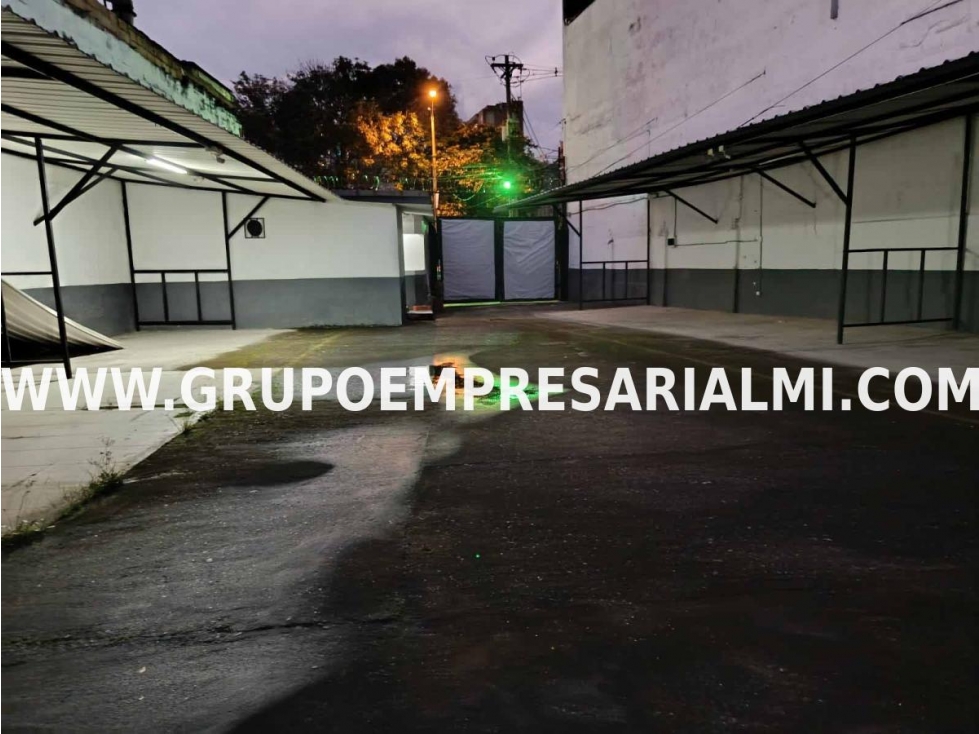 HERMOSO LOTE EN ARRIENDO - SECTOR EL ESTADIO COD: 33181