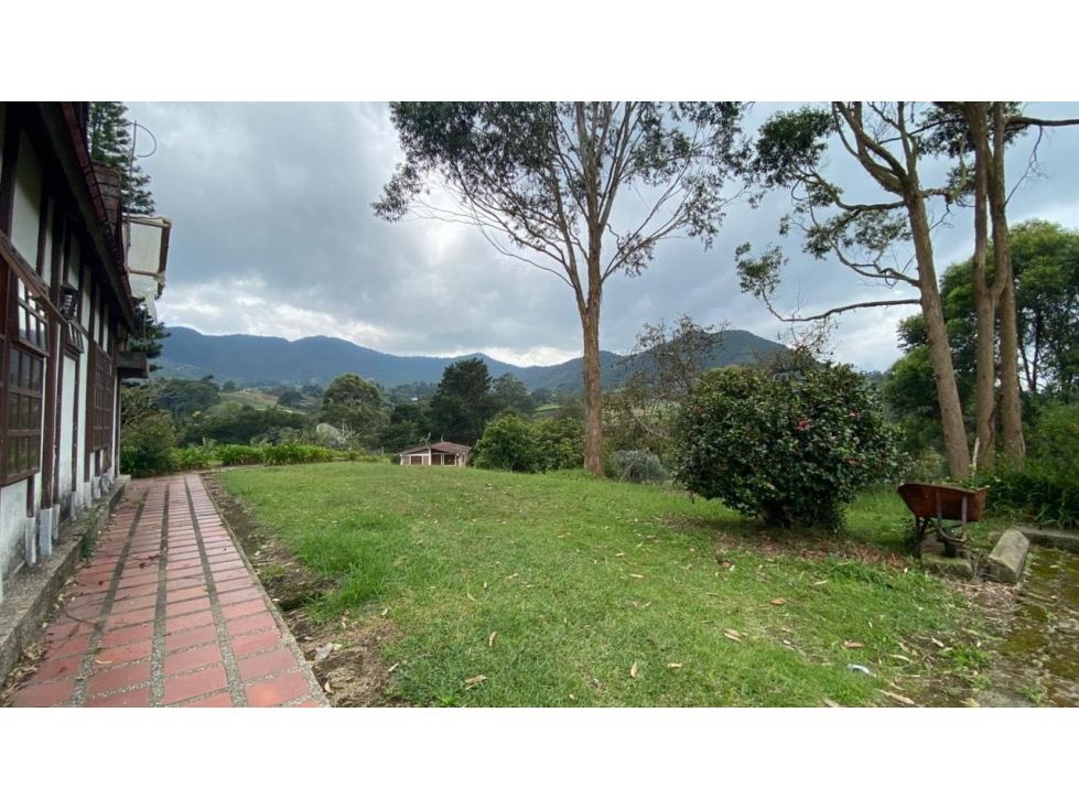 Hermoso lote en El Carmen de Viboral vereda Aguas Claras — foto 3
