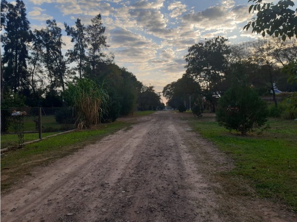 Hermoso lote en el pueblo de Colonia Benítez - 3