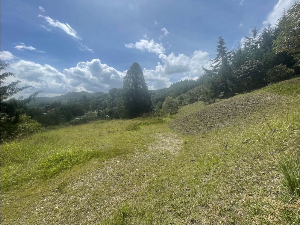 Hermoso Lote en el Retiro- el Saladito