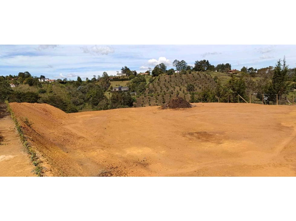 Hermoso lote en la vereda el guamito