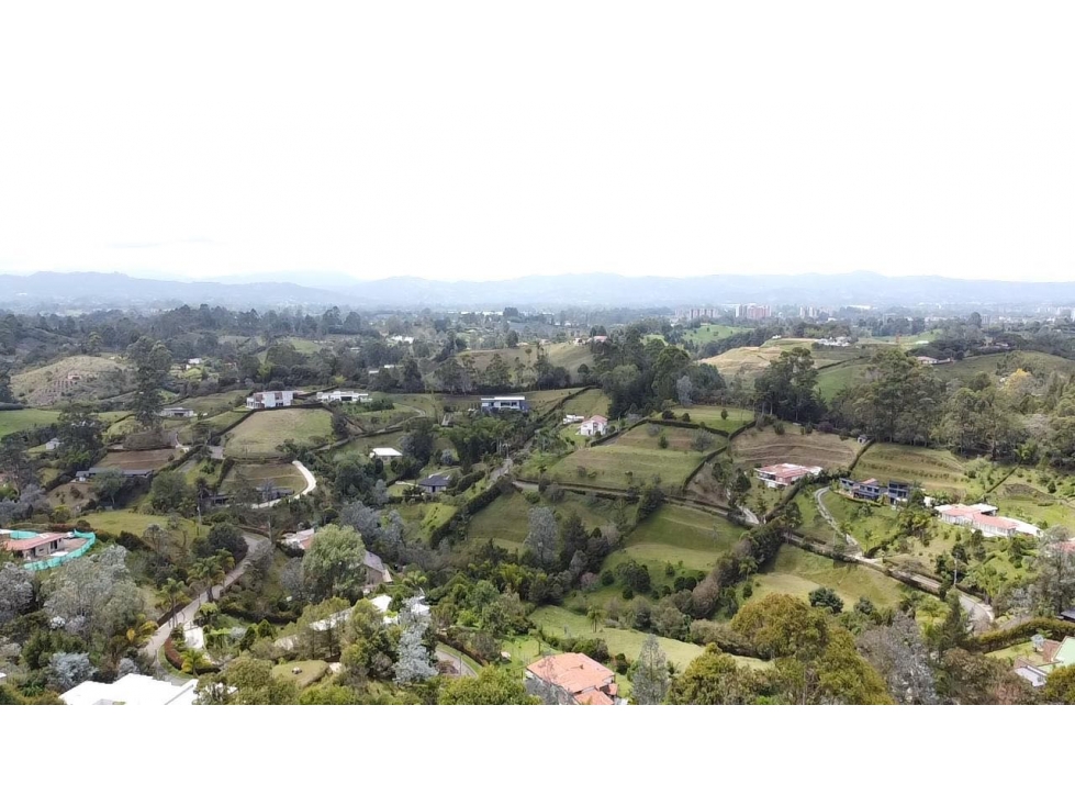 Hermoso lote en parcelación en El Carmen de Viboral vereda El Salado — foto 2