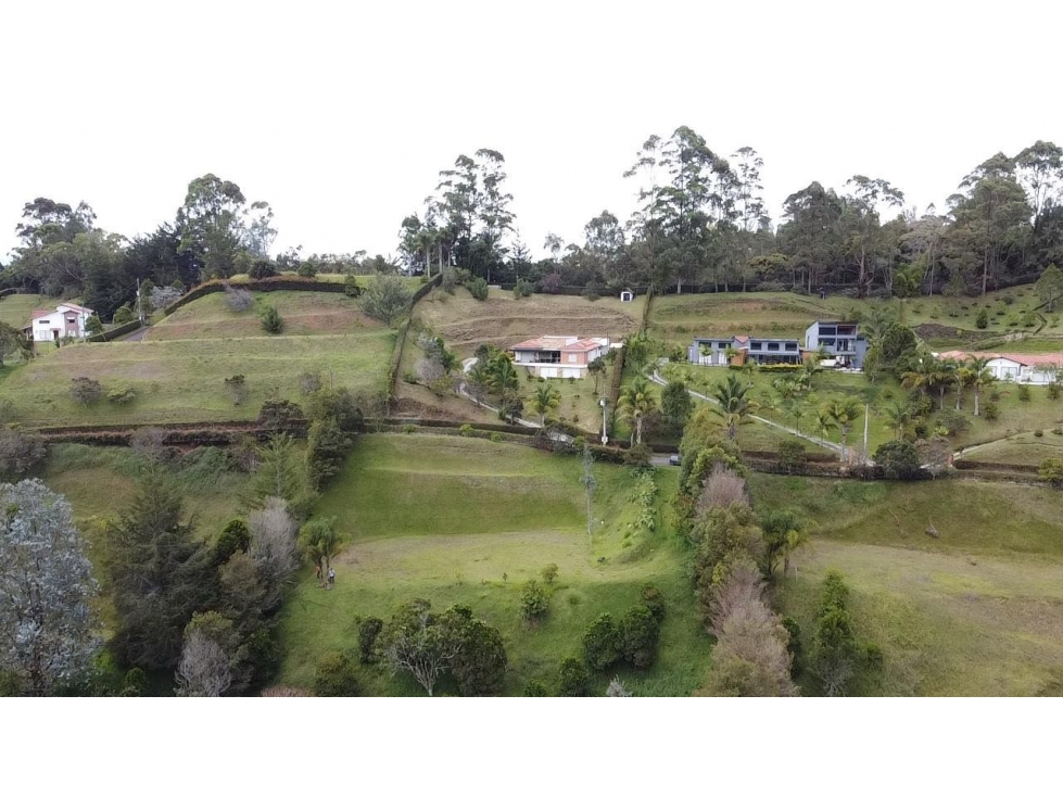 Hermoso lote en parcelación en El Carmen de Viboral vereda El Salado — foto 4