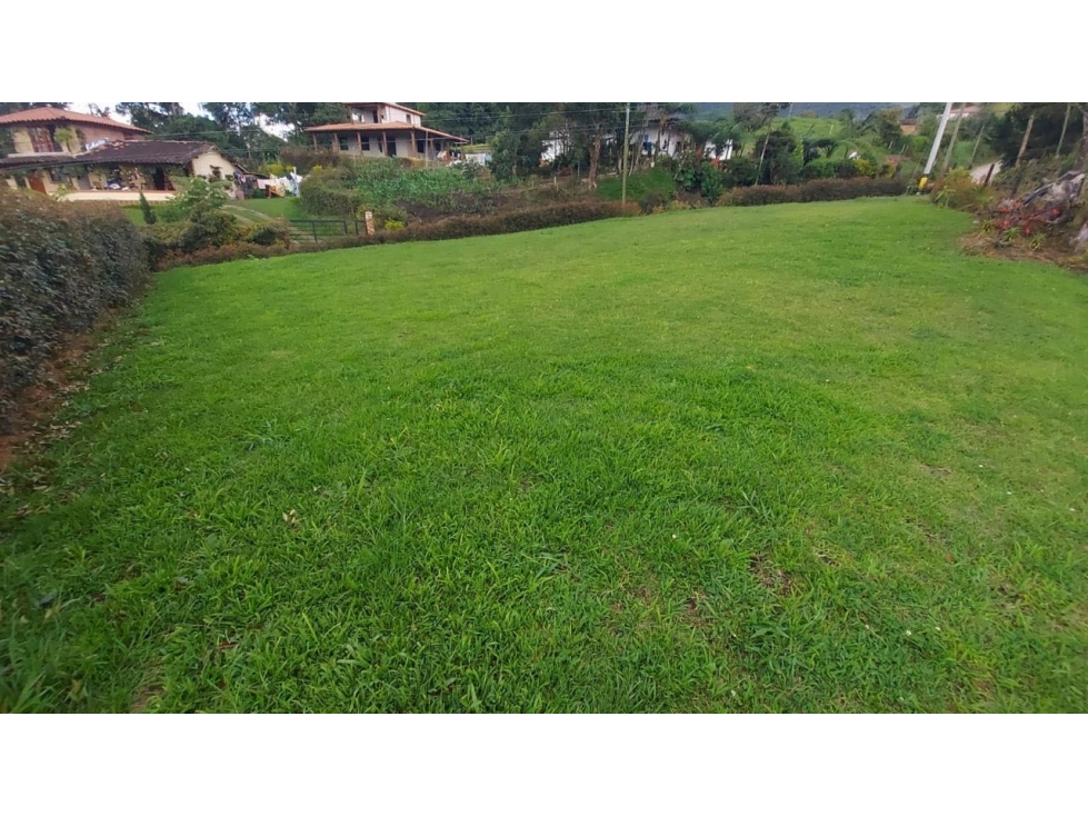 HERMOSO LOTE EN PROINDIVISO EN VENTA CARMEN DE VÍBORAL- SECTOR CANADÁ — foto 4