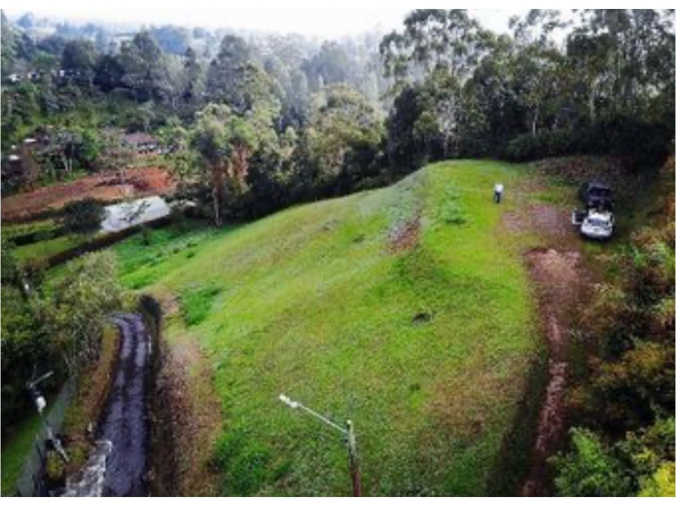 Hermoso Lote en Sajonia