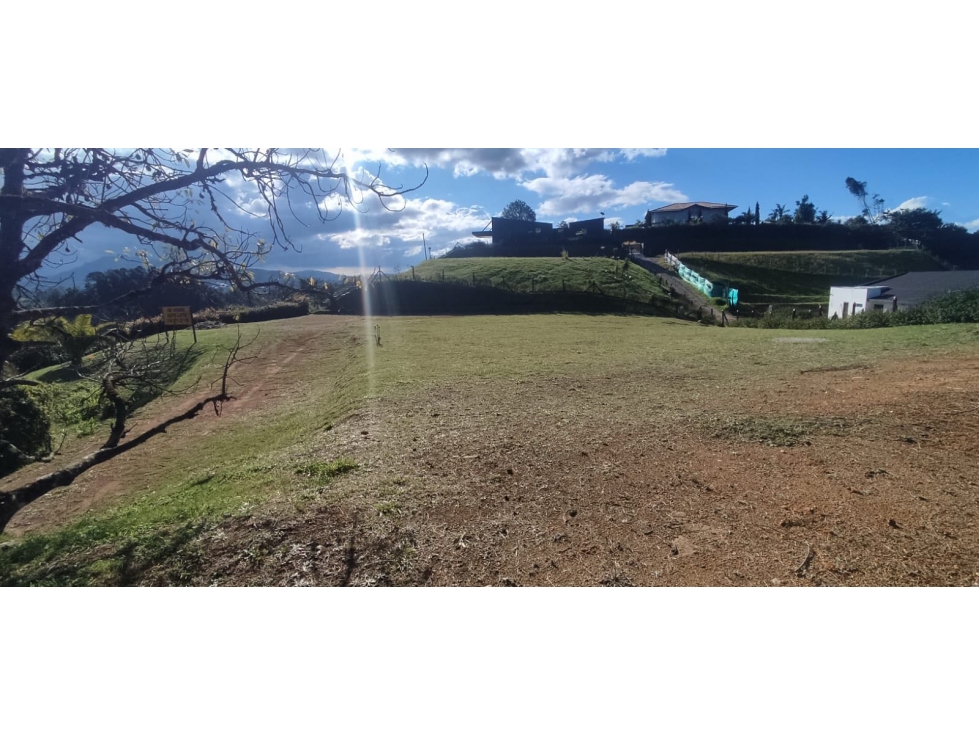 HERMOSO LOTE EN VENTA CON EXCELENTE UBICACIÓN Y VISTA EN EL CARMEN VIB — foto 3