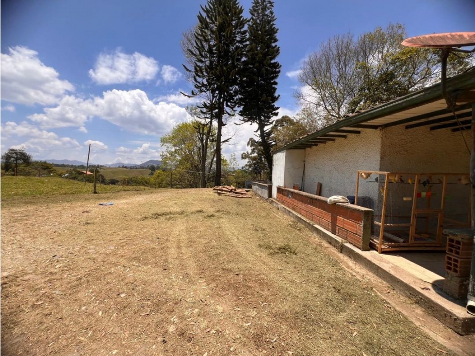 HERMOSO LOTE EN VENTA PARA DESARROLLO URBANO EN EL CARMEN DE VÍBORAL. — foto 2