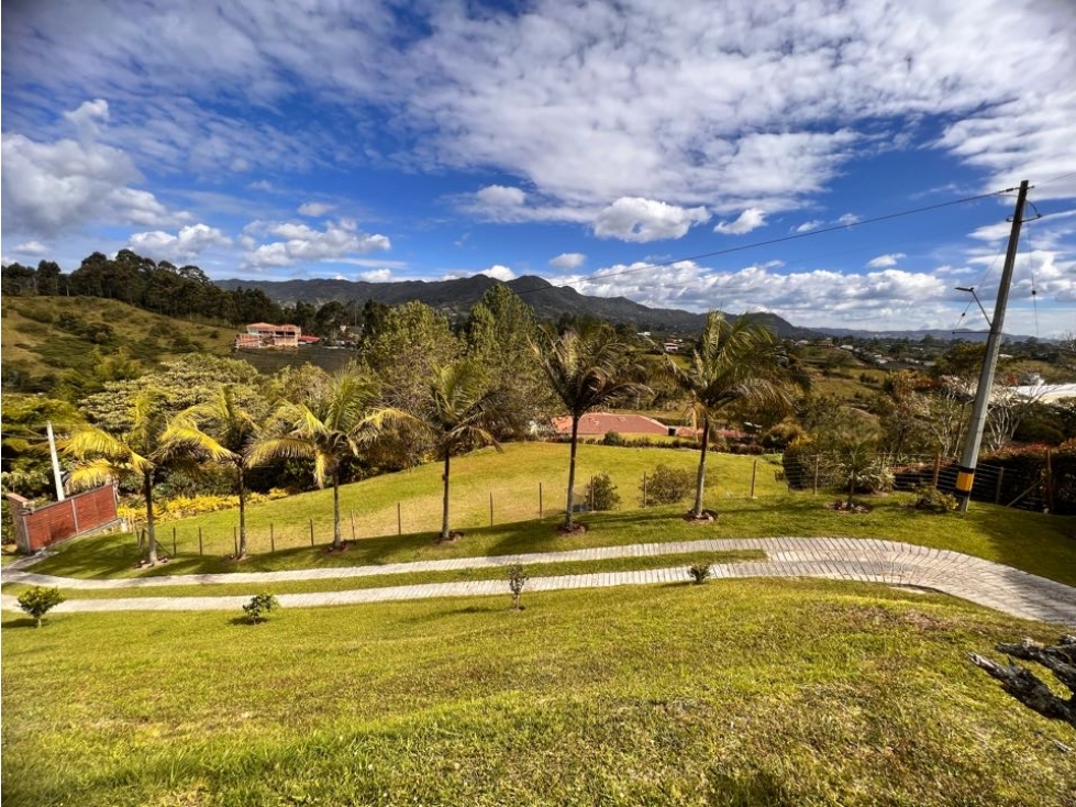 HERMOSO LOTE INDEPENDIENTE CON EXCELENTE UBICACIÓN EN EL CARMEN DE VÍB — foto 3