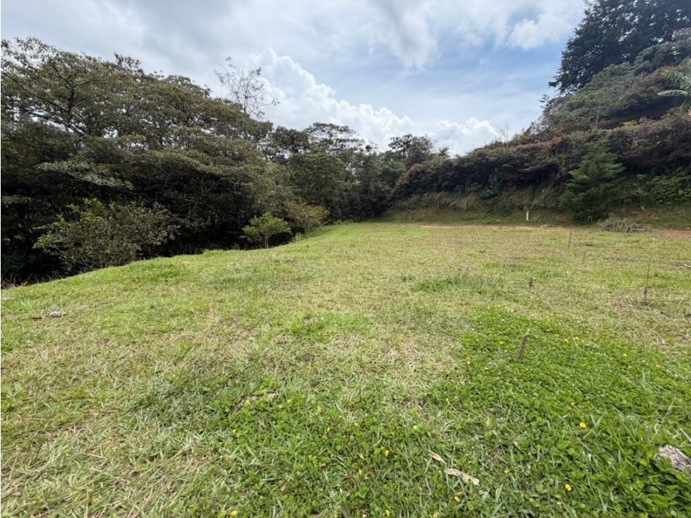 Hermoso lote sector Ojo de Agua en Rionegro - 3