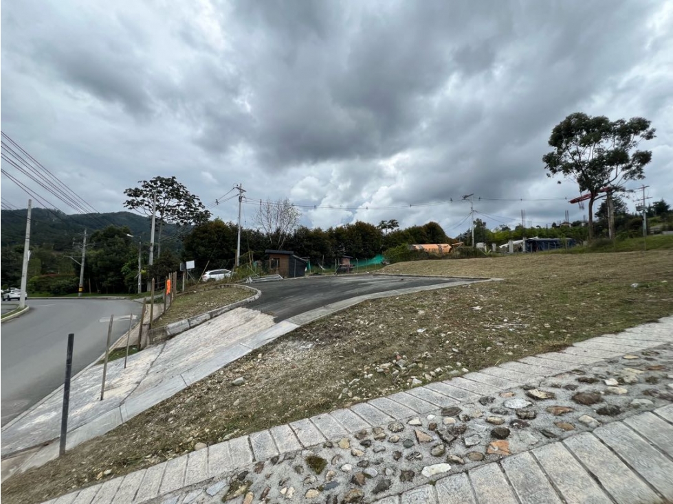 Hermoso lote urbano en el retiro vía la María a un paso del pueblo. — foto 3