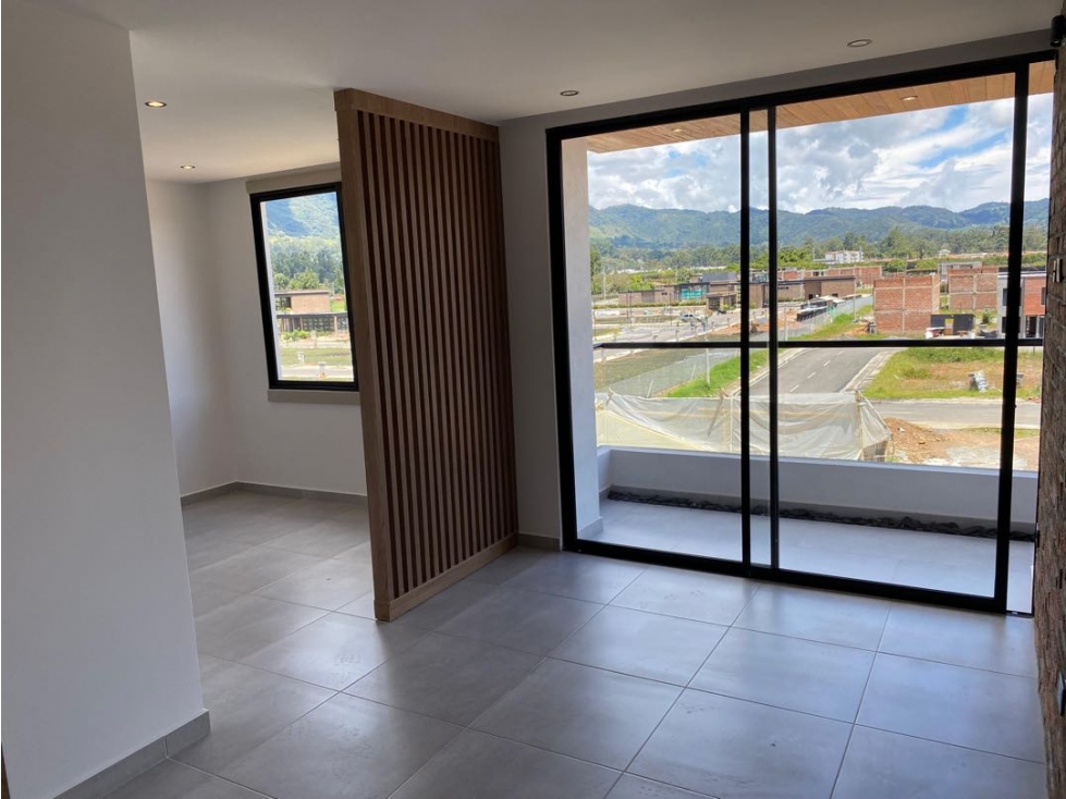 Hermoso nuevo. Oportunidad, venta en la Ceja. 75 metros. — foto 3