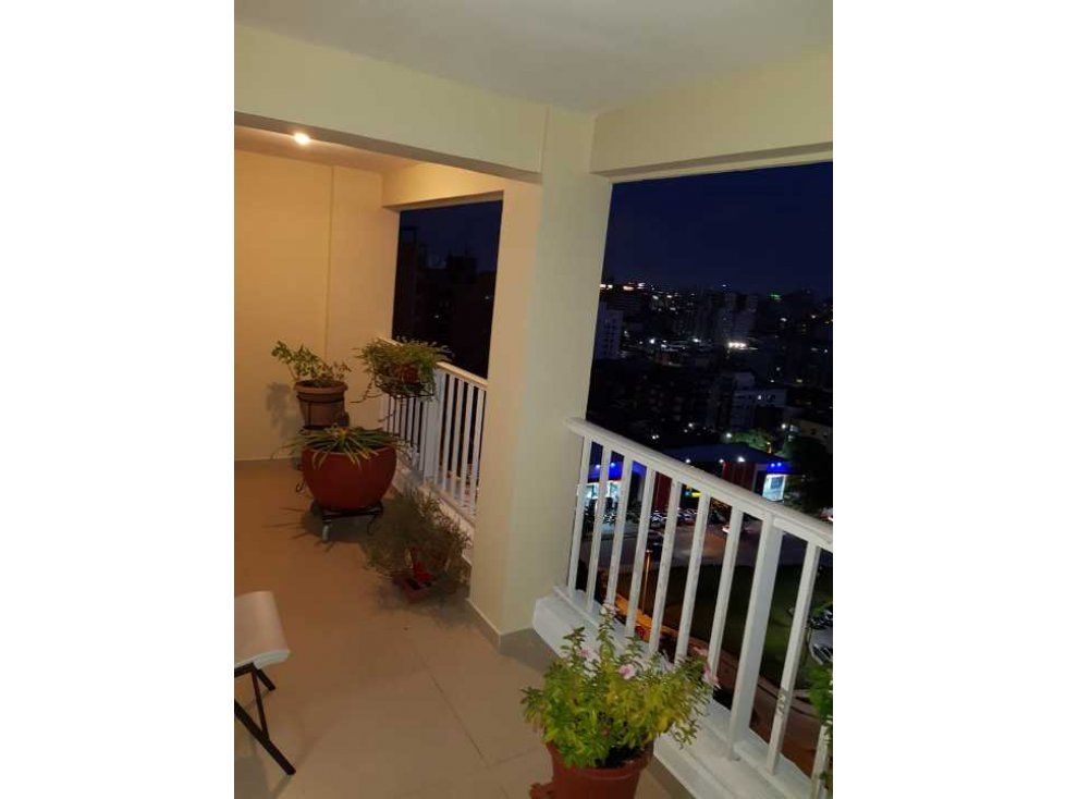 HERMOSO APTO DUPLEX CERCA CC. BUENA VISTA — foto 4