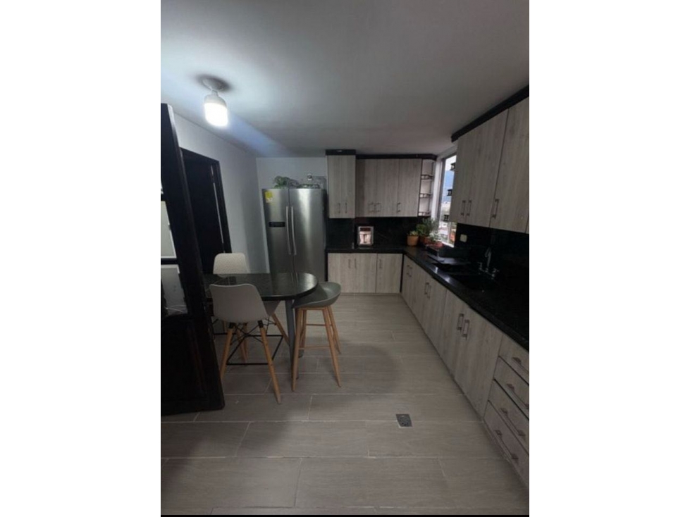 HERMOSO PENTHOUSE EN LA 33 CERCA A TODO ESPECTACULAR VISTA A LA CIUDAD — foto 4