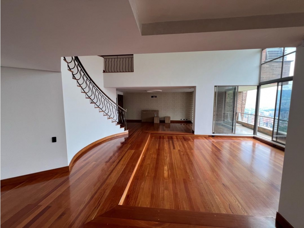 HERMOSO PENTHOUSE EN POBLADO CERCA AL TESORO LINDA VISTA — foto 5