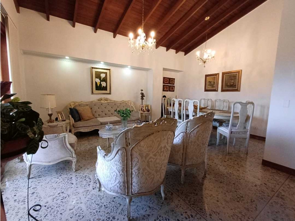 Apartamento tipo colonial. Súper vista. Cerro Nutibara. Piscina — foto 2